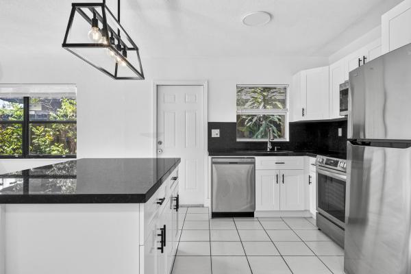 South Middle River, 1515 NW 8th Ave, Fort Lauderdale, Florida 33311, image 1