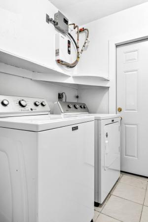 South Middle River, 1515 NW 8th Ave, Fort Lauderdale, Florida 33311, image 2