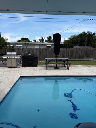 Forest Hill Village, 1836 Baythorne Rd, West Palm Beach, Florida 33415, image 2