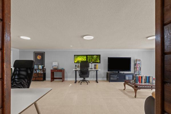 10010 NW 135th St, Hialeah Gardens, Florida 33018, image 2