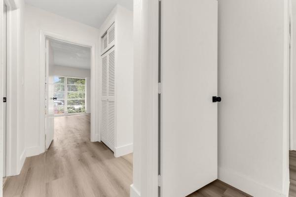 Hollywood Gardens, 2701 N 34th Ave #1D, Hollywood, Florida 33021, image 2