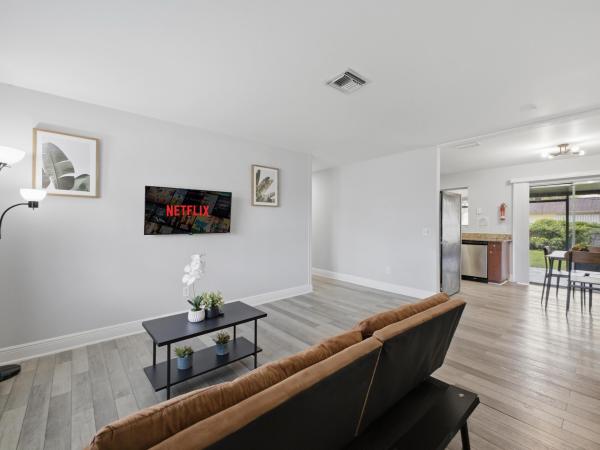 Gramercy Park, 4862 Andros Dr, West Palm Beach, Florida 33407, image 2