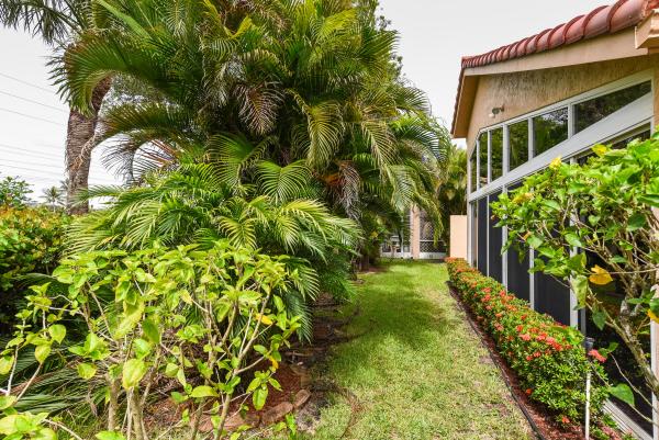 Ponte Vecchio, 7076 Trentino Way, Boynton Beach, Florida 33472, image 2