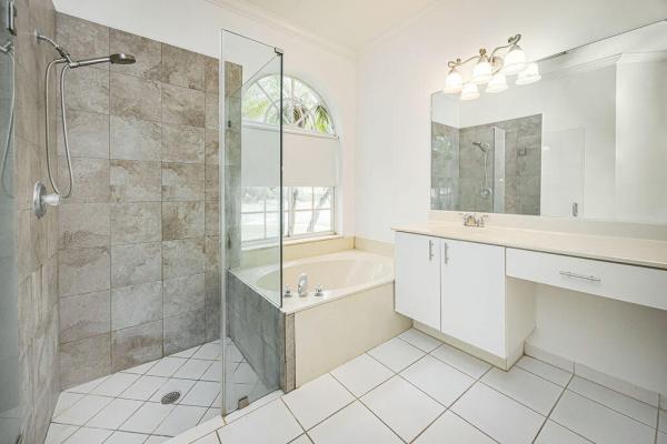 The Estates At Oak Hamlet, 10704 Oak Bend Way, Wellington, Florida 33414, image 1