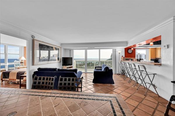 Vantage View, 2841 N Ocean Blvd #1801, Fort Lauderdale, Florida 33308, image 3