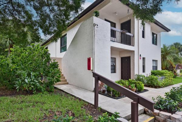 Greens Of Boca Lago, 7956 Eastlake Dr #UNIT 16B, Boca Raton, Florida 33433, image 3