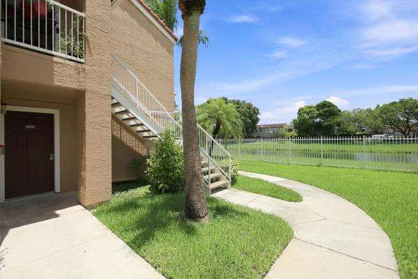 10581 SW 155th Ct #1215, Unincorporated Dade County, Florida 33196, image 2