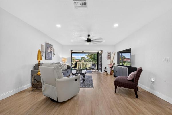 Fairways Of Boca Lago, 8425 Casa Del Lago #UNIT H, Boca Raton, Florida 33433, image 2
