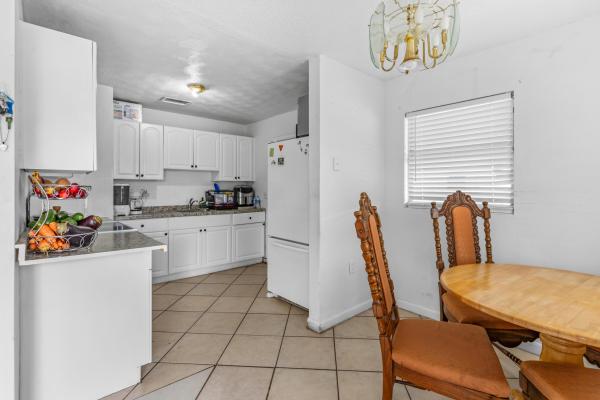 Blakely, 1810 N 16th Ct, Fort Pierce, Florida 34950, image 1