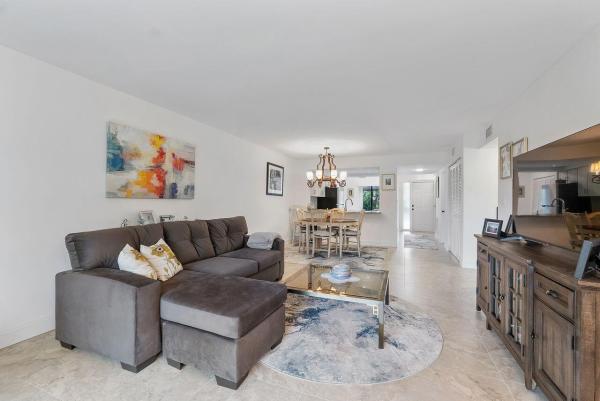 Boca Delray Golf & Country Club, 5055 Oak Hill Ln #213, Delray Beach, Florida 33484, image 2
