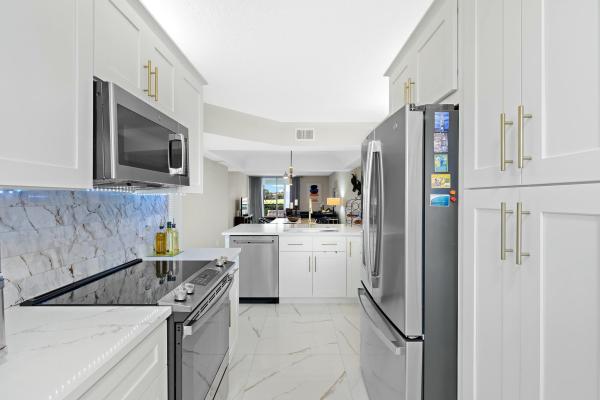 Boca Barwood, 23277 Barwood Ln N #107, Boca Raton, Florida 33428, image 2
