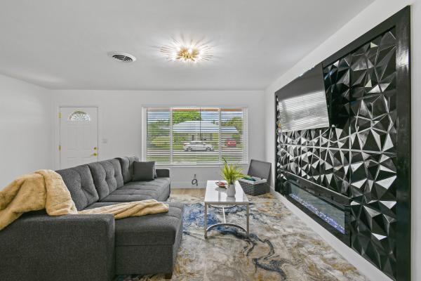 19005 SE Southgate Dr, Jupiter, Florida 33469, image 3