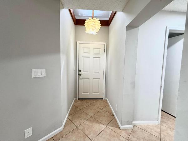 Discovery Pointe, 1877 Discovery Way, Deerfield Beach, Florida 33442, image 3