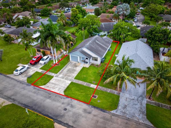 Summit Run, 1442 Summit Run Cir, West Palm Beach, Florida 33415, image 2