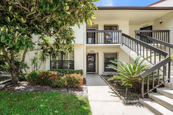 3349 Lucerne Park Dr, Greenacres, Florida 33467, image 2