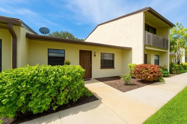 1226 N Haverhill Rd #4, Haverhill, Florida 33417, image 1