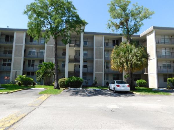 Cypress Chase, 4851 NW 26th Ct #443, Lauderdale Lakes, Florida 33313, image 2