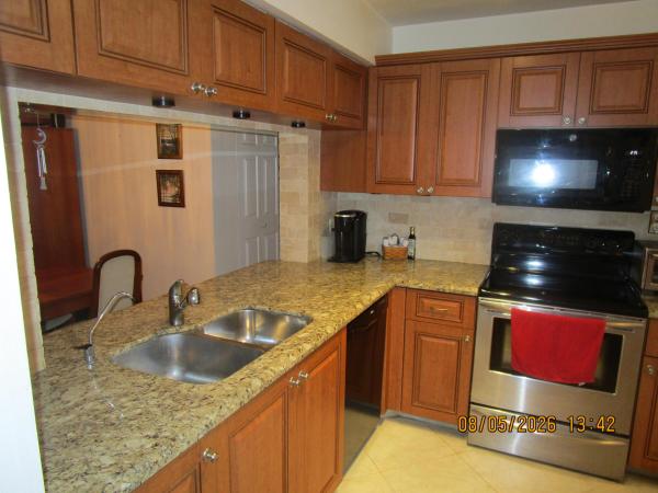 Sunrise Lakes 4, 10422 NW 24th Pl #307, Sunrise, Florida 33322, image 1