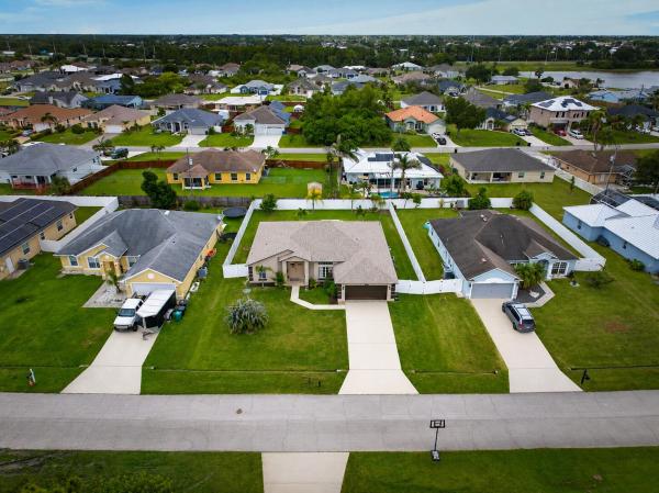 1929 SW Breezeway St, Port St. Lucie, Florida 34987, image 2