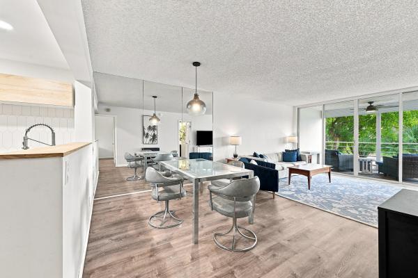 Poinciana Place Of Pine Island Ridge, 9440 Poinciana Pl #314, Davie, Florida 33324, image 3