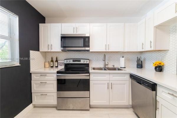 Water Bridge West, 3900 NW 76th Ave #212, Sunrise, Florida 33351, image 2