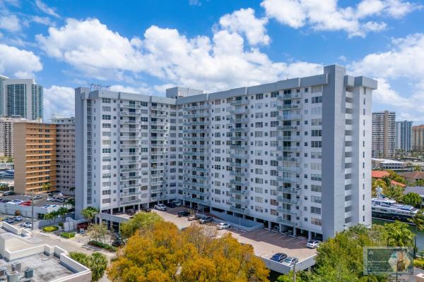 Golden Surf Towers, 137 Golden Isles Dr #414, Hallandale Beach, Florida 33009, image 3
