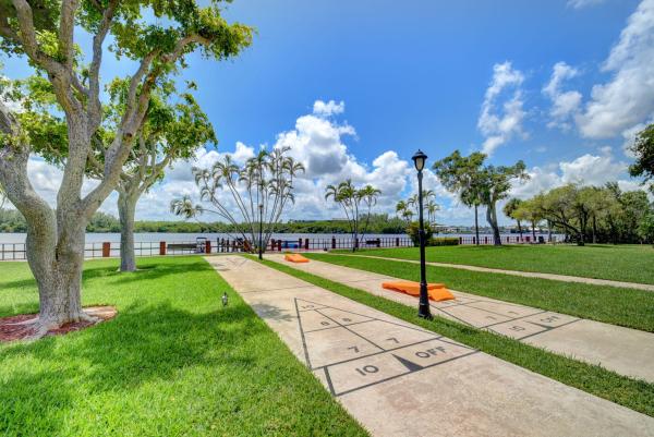 Boca Towers, 2121 N Ocean Blvd #1008E, Boca Raton, Florida 33431, image 2