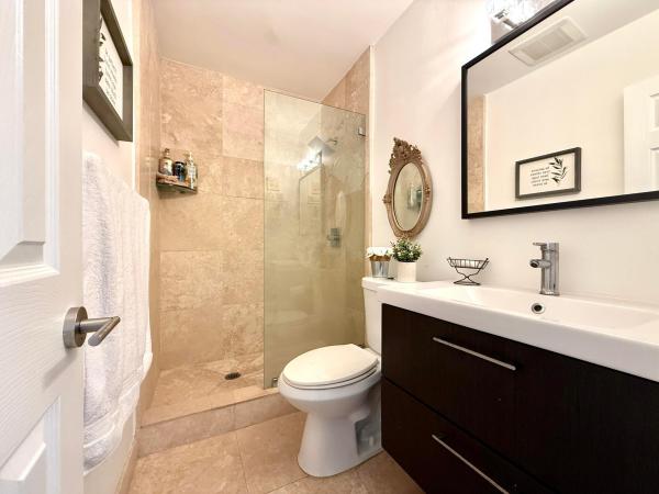 Golden Arrow, 298 SW 6th St #2050, Boca Raton, Florida 33432, image 1