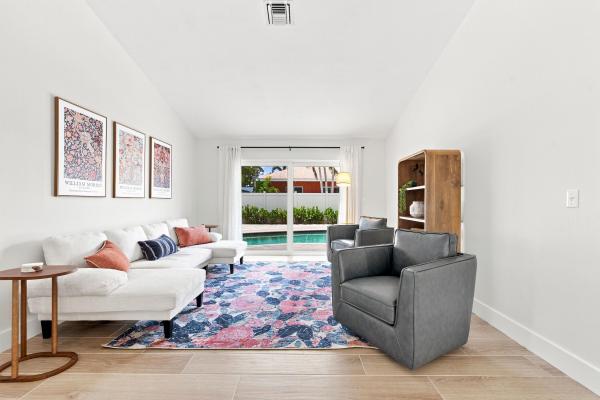 Wiltshire Village Of Greenview Shores 2, 1259 Barnstaple Cir, Wellington, Florida 33414, image 2