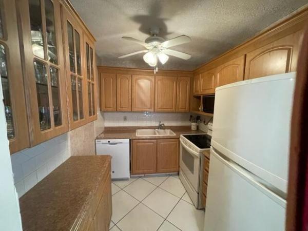 Sterling Village, 350 Horizons E #206, Boynton Beach, Florida 33435, image 2