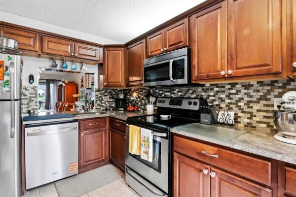 Golden Raintree 4, 3435 Carambola Cir S #2462, Coconut Creek, Florida 33066, image 1