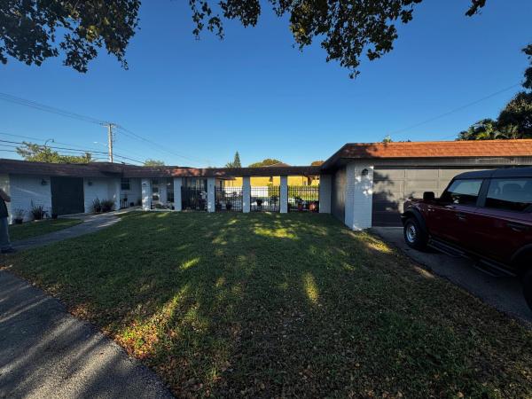 Country Club Estates, 10 SW 46th Ave, Plantation, Florida 33317, image 1