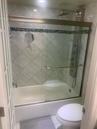 Maison Grande, 6039 Collins Ave #1722, Miami Beach, Florida 33140, image 2