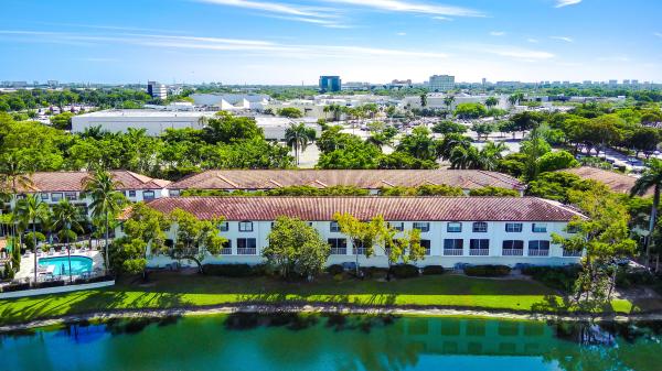 Estada Of Los Paseos, 20913 Saint Andrews Blvd, Boca Raton, Florida 33433, image 1