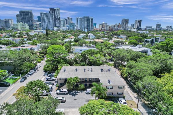 Capri West, 1231 SE 1st St #5, Fort Lauderdale, Florida 33301, image 2