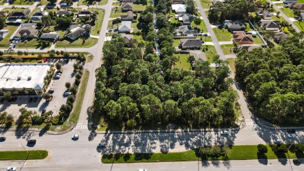 Hidden Oaks, 2812 SW Dinner St, Port St. Lucie, Florida 34953, image 1