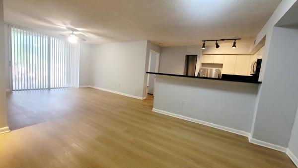 St Andrews At Miramar, 12112 Saint Andrews Pl #210, Miramar, Florida 33025, image 2