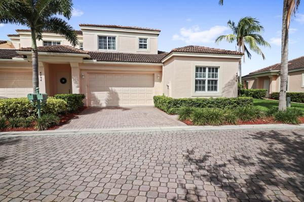 PGA Commons, 4496 Hickory Dr, Palm Beach Gardens, Florida 33418, image 2