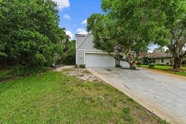 4126 SW Belshaw St, Port St. Lucie, Florida 34953, image 2