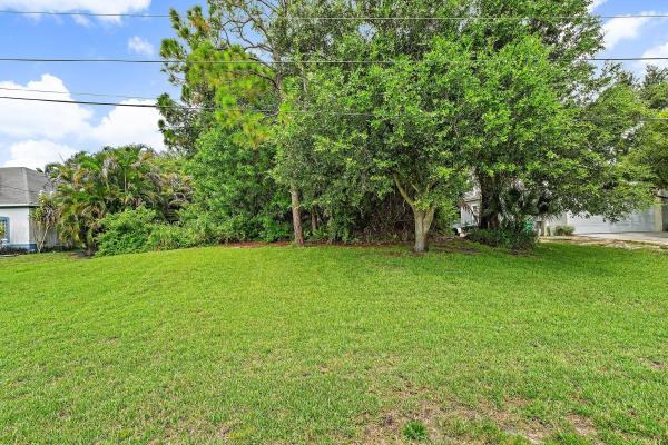 4132 SW Belshaw St, Port St. Lucie, Florida 34953, image 2