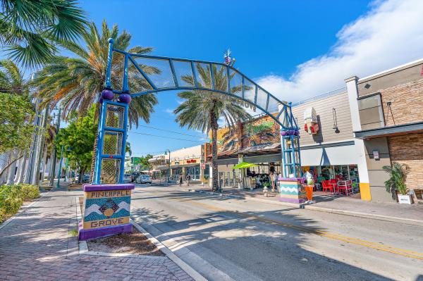 Delray Beach No HOA, 914 NE 2nd Ave, Delray Beach, Florida 33444, image 1