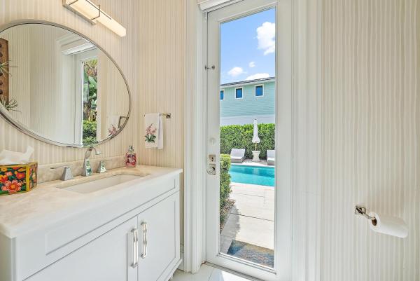 Delray Beach No HOA, 914 NE 2nd Ave, Delray Beach, Florida 33444, image 2