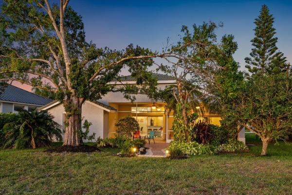 Lakefield West, 1871 Corsica Dr, Wellington, Florida 33414, image 2