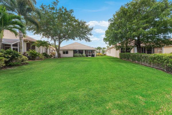 5641 Fountains Dr S, Lake Worth, Florida 33467, image 3