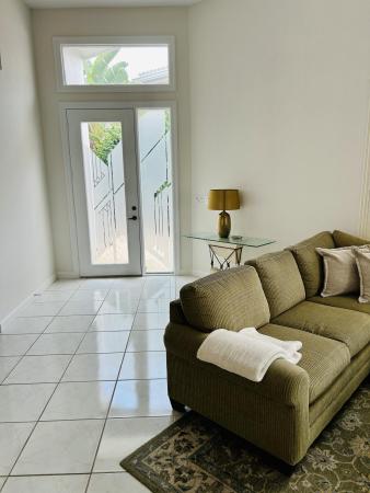 Coral Cay, 152 Coral Cay Dr, Palm Beach Gardens, Florida 33418, image 1
