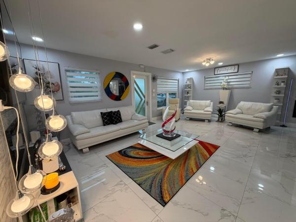 Polo Club Estates, 3407 Taconic Dr, West Palm Beach, Florida 33406, image 2
