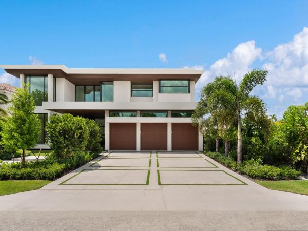 Barcelona Isle, 2400 Barcelona Dr, Fort Lauderdale, Florida 33301, image 2