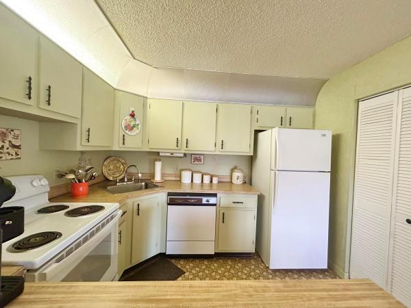 Pine Ridge South 1, 132 Lake Pine Cir #B-2, Greenacres, Florida 33463, image 3