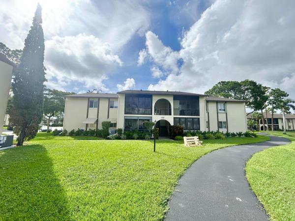 Pine Ridge South 1, 132 Lake Pine Cir #B-2, Greenacres, Florida 33463, image 1