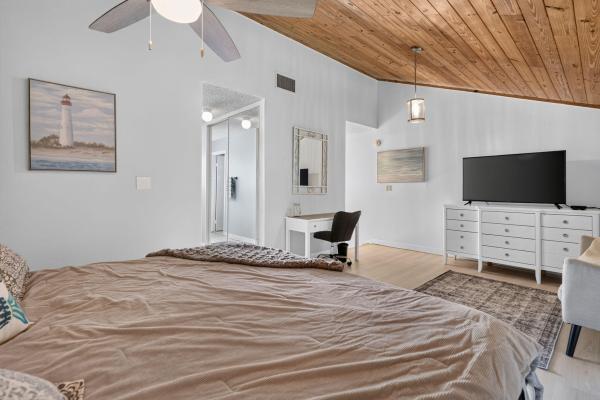 Patio Homes, 164 Old Meadow Way, Palm Beach Gardens, Florida 33418, image 1